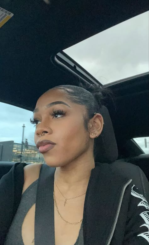 Aaliyah Henderson, Liyah Li, Lemonade Braids Hairstyles, Y2k Girl, Cute Piercings, Pretty Selfies, Aaliyah, Black Girls Hairstyles, Up Hairstyles