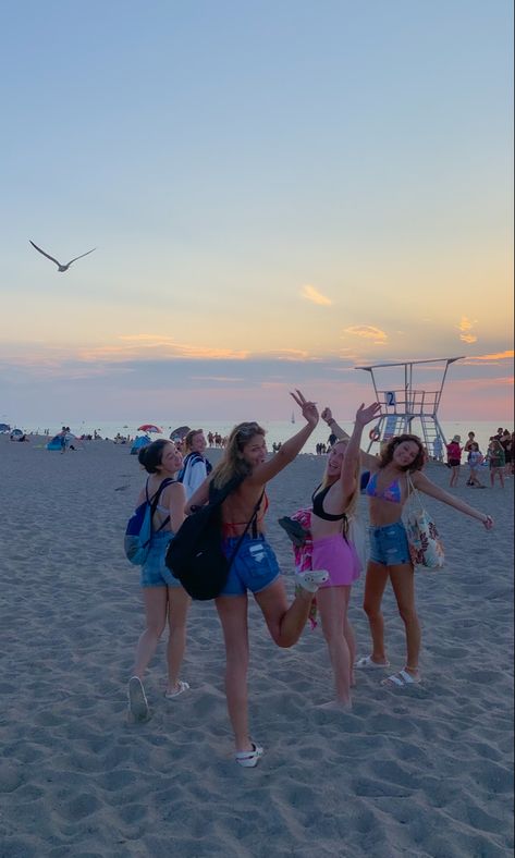 College On The Beach, Cruel Summer Aesthetic, Beach College, Life Pics, Sea Isle City, Cruel Summer, College Aesthetic, Summer Friends