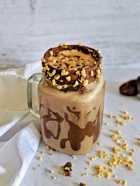 Indulgent Date-Sweetened Snickers Protein Milkshake Protein Shake With Dates, Snickers Protein Shake, Snickers Protein, Protein Milkshake, 500 Calorie Meals, Milkshake Flavours, Dessert Alternatives, Yogurt Milk, Vanilla Milkshake