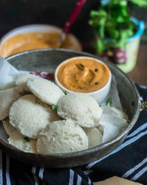 Idli Recipe | How to make Idlis - Cooking With Sapana Idli Recipes, Benefits Of Fermented Foods, Rava Idli Recipe, Idli Batter, Idli Sambar, Fermented Foods Benefits, Food Bites, Whats Cooking, Healthy School Snacks