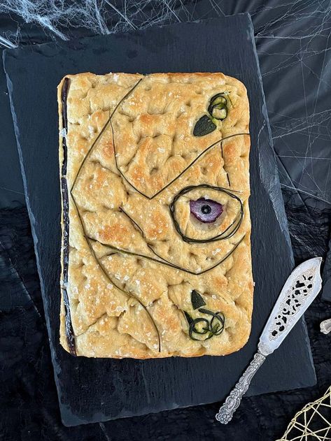 Halloween Focaccia, Focaccia Bread Art, Halloween Soup, Hocus Pocus Spell, Hocus Pocus Spell Book, Halloween Themed Food, Charcuterie Spread, Geek Food, Bread Art