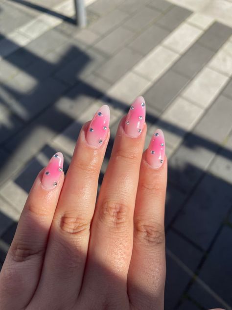 Nail With Diamonds Rhinestones, Aura Nails With Rhinestones, Basic Pink Nails With Gems, Aura Nails With Gems, Pink Aura Nails With Gems, Nails With Gems Rhinestones, Pink Diamond Nails, Pink Gem Nails Rhinestones, Diamond Pink Nails