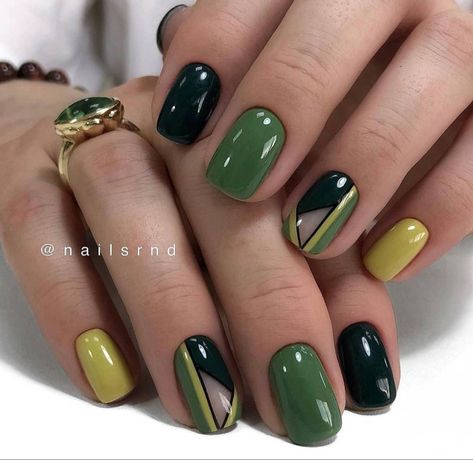 Multicolored Nails, Maroon Nails, Squoval Nails, Fall Gel Nails, Subtle Nails, Pretty Nail Art Designs, Nails 2023, Spring Nail Art, Trendy Nail Art