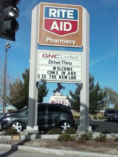 Awkward Funny billboard sign mistake fail messup you had one job You Had One Job Funny, Had One Job Funny, Bad Signs, Funny Billboards, Job Fails, Job Humor, Billboard Signs, Awkward Funny, You Had One Job