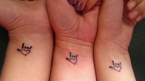 Mom And Kids Matching Tattoos, Small Mother Son Tattoo Ideas, Small Tattoos For Moms With Kids, Tattoos Dedicated To Parents, Single Mom Tattoo Ideas, Parent Tattoo Ideas, Dainty Tattoos For Moms With Kids, Tattoos For Your Parents, Mom And Son Tattoo Ideas Simple