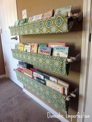 Book shelf for boys Double Curtain Rod Brackets, Book Sling, Painting Creative, Double Rod Curtains, Double Curtains, Creative Storage, Book Holders, Book Storage, Picket Fence