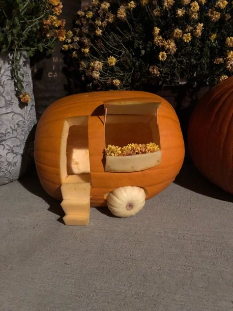 Pumpkin Camper Carving, Pumpkin Carving Camper, Camper Pumpkin Carving, Camper Pumpkin, Pumpkin Carving Ideas Creative, Bumpy Pumpkin, Pumpkin Image, Pumpkin Inspo, Halloween Craft Treats