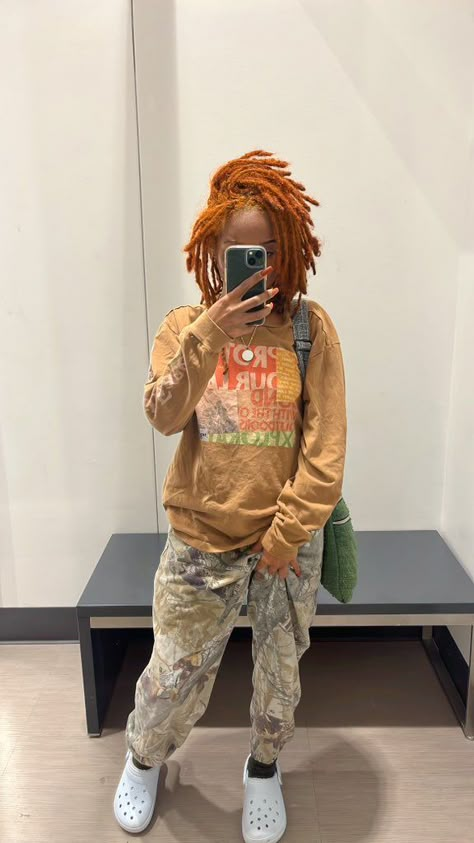 Girls With Locs Outfits, Loc Girl Aesthetic Outfits, Locs Outfits Style, Dyed Locs, Short Loc Styles, Beautiful Dreadlocks, Short Locs Hairstyles, Earthy Outfits, Tomboy Style Outfits