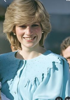 #princeharry #dukeofsussex #sussexroyal #princeharryandmeghan #meghanmarkle #ladydiana #ladydi #ladydianaspencer #princessofwales #princessdiana Diana Haircut, Lady Spencer, Best Actors, Princess Diana Hair, Prince Charles And Diana, Princess Diana Fashion, Princess Diana Photos, Princess Diana Pictures, Princes Diana