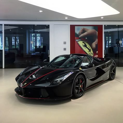 Ferrari LaFerrari Alpert’s painted in Nero Daytona w/ Rosso accents  Photo taken by: @xricox on Instagram Black Ferrari, Matte Black Cars, Cars Ferrari, Ferrari Laferrari, Ferrari Car, Classy Cars, Best Luxury Cars, Fancy Cars, Pretty Cars