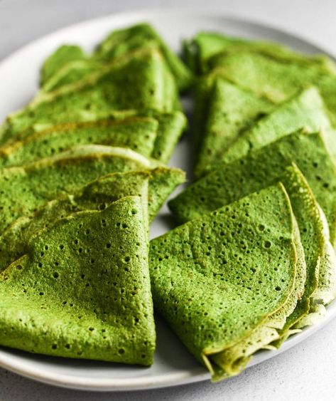 Pesto Crepes, Spinach Crepes, Easy Spinach Recipes, Aip Keto, Keto Fasting, Healthy Salt, Healthy Appetizer, Road Trip Food, Healthy Vegetable