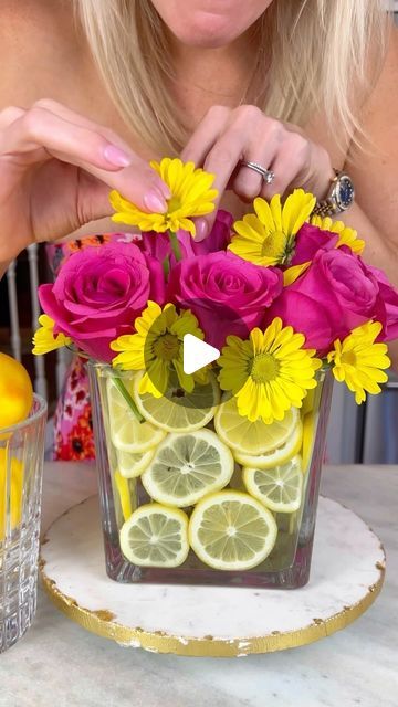 Summer Centerpieces, Lemon Slices, Lemon Slice, Large Vase, Small Vase, Mother’s Day, Flower Arrangements, Mother's Day, Mothers Day