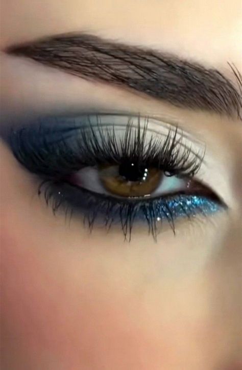 Royal Blue Homecoming Makeup, Midnight Blue Makeup, Light Eyeshadow Looks, Light Blue Prom Makeup, Dark Blue Eyeshadow, Blue Prom Makeup, Makeup Azul, Funny Quotes About Work, Navy Blue Makeup