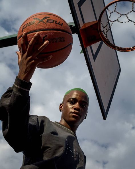 @youngoblin on IG Pose With Basketball, Basketball Editorial Photography, Basketball Court Photoshoot Men, Basketball Photography Aesthetic, Basketball Reference Pose, Basketball Court Photoshoot, Basketball Editorial, Basketball Photoshoot, Basketball Shoot