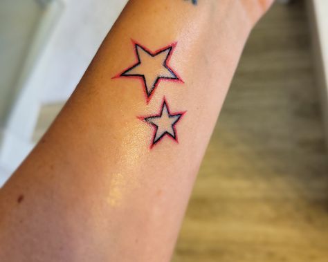 Hot pink star tattoo - inner wrist tattoo Red And Black Star Tattoo, Pink Star Tattoo, Hot Pink Tattoo, Star Wrist Tattoo, Red Star Tattoo, Inner Wrist Tattoo, Black Star Tattoo, Star Tattoo On Wrist, Inner Wrist Tattoos