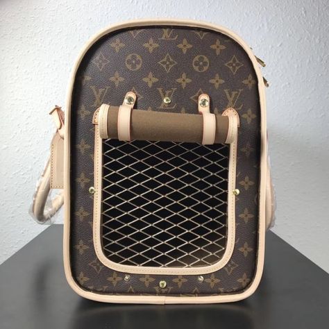 Louis Vuitton Dog Carrier, Pet Carrier Purse, Luxury Pet Carrier, Dog Carrier Purse, Designer Dog Carriers, Small Dog Carrier, Puppy Carrier, Dog Travel Bag, Replica Louis Vuitton