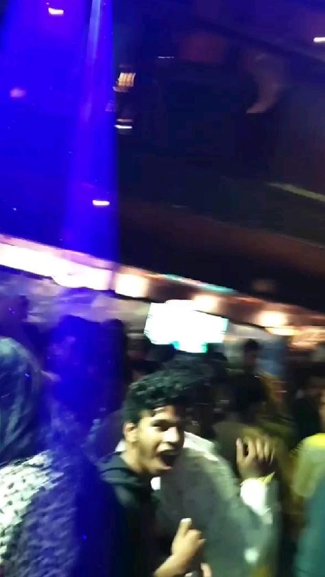 Fun 🤜🤛🤘 Indian Night Club Snapchat Story, Goa Pub Video, Indian Club Snapchat Story, Club Snapchat Story, Club Video Nightclub Snapchat, Club Videos Nightclub, Snaps Stories, New Year Night, Birthday Disco