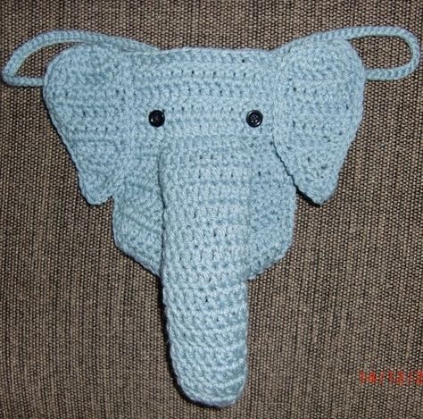 Crochet Men, Crochet Humor, Crochet Tops Free Patterns, Crochet Cap, Crochet Elephant, Funny Outfits, Crochet Top Pattern, Summer Crochet, Cute Crochet