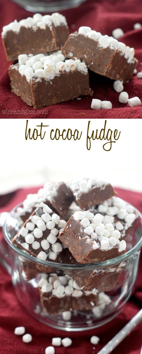 Hot Cocoa Fudge | Delicious easy FIVE ingredient fudge that tastes like hot cocoa! Hot Cocoa Baking Recipes, Cookie Mix Fudge, Fudge For Christmas, Hot Cocoa Fudge Recipe, Christmas Chocolate Fudge, S’mores Fudge, Crockpot Fudge Recipes, Christmas Baking Tray Ideas, Easy Holiday Fudge