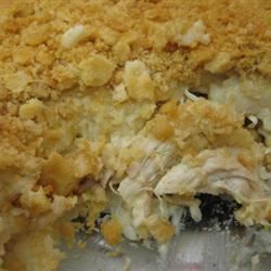 Chicken Casserole With Ritz Crackers, Soup Cream Cheese, Casserole With Ritz Crackers, Skillet Pie, Easy Chicken Casserole, Beef Burgundy, Italian Casserole, Mama Cooking, Chicken Casserole Easy