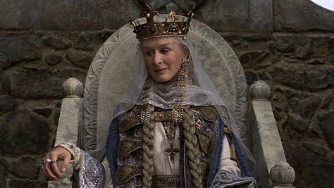 Braids & Jewels, Hamlet by tudor_ Hollywood Action Movies, Eleanor Of Aquitaine, Brigitte Nielsen, Action Movie Stars, Medieval Gown, Glenn Close, Lucy Liu, Rosamund Pike, Uma Thurman