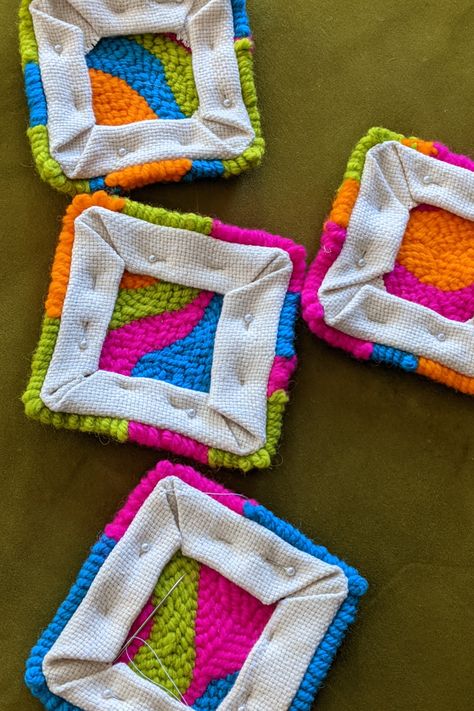 this is an image of neon punch needle coasters upside down so the backing is visible. They are pinned and ready to be handsewn. Punch Needle Chair Pads, Punch Needle Chair, Neon Punch, Oxford Punch Needle, Punch Needle Coasters, Punch Needle Rug, Mini Rugs, Tufting Diy, Tot Bag