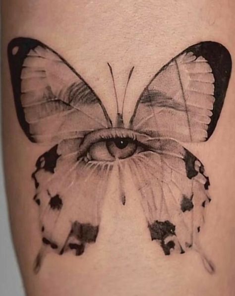 Realism Flash Tattoo, Butterfly Eyes Tattoo, Eye Butterfly Tattoo, Butterfly With Eyes Tattoo, Butterfly Eye Tattoo, Small Realism Tattoo, Arte Hippy, Rare Tattoos, Tattoo Realism