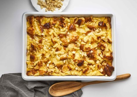 Rum Bread Pudding, Rum Bread, Pineapple Bread Pudding, Summer Potluck Recipes, Pineapple Bread, Buttered Rum, Summer Potluck, Hot Buttered Rum, Pineapple Recipes