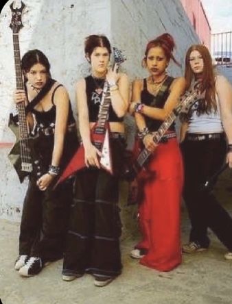 Kittie #fashion#numetalband #2000s #mallgoth #kittieband #pinterest 90s Mall Goth, Kittie Band, Mode Harajuku, Metal Outfit, 90s Grunge Hair, 2000s Punk, Fashion Queen, Metal Fashion, Estilo Punk