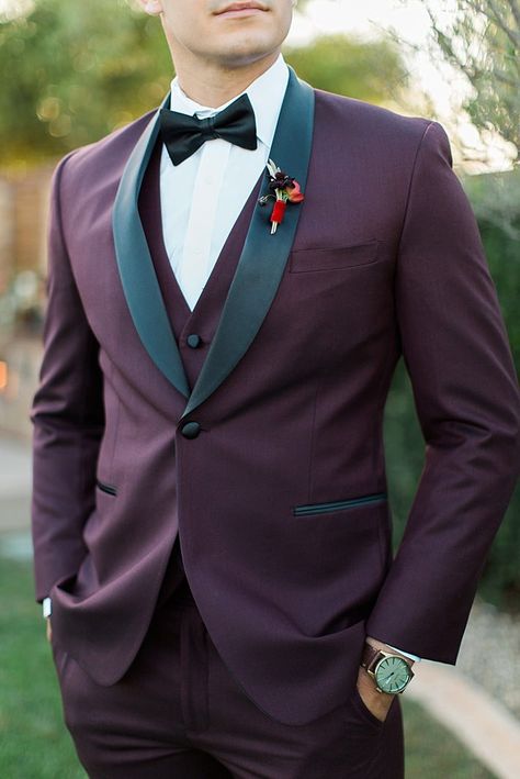 Rustic Groomsmen Attire, Mens Tux, Creative Black Tie, Color Uva, Holiday Shoot, Groom And Groomsmen Suits, Jenna Joseph, Wedding Tux, Boss Dress