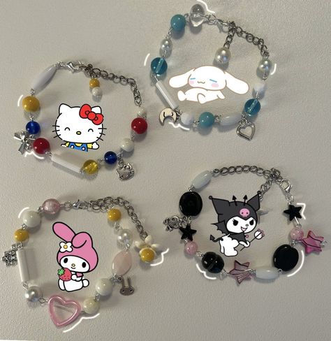 #hellokittycollection #kuromi #mymelody #sanrio #cinnamonrolls #charm #bracelet #beads #fyp Sanrio Bracelet Diy, Matching Bracelets For 3, Sanrio Bracelet Ideas, Sanrio Beaded Bracelet, Trio Matching Bracelets, Kuromi Bracelet Beads, Matching Sanrio Bracelets, Sanrio Beads, Sanrio Themed Bracelets