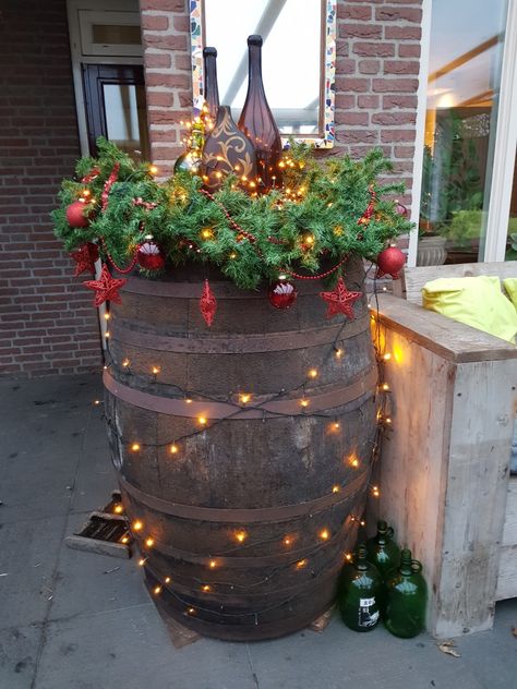 Wine Barrel Ideas, Whiskey Barrel Decor, Wine Barrel Decor, Christmas Blow Up, Barrel Ideas, Barrel Decor, Holiday Party Themes, Christmas Beer, Cabin Christmas