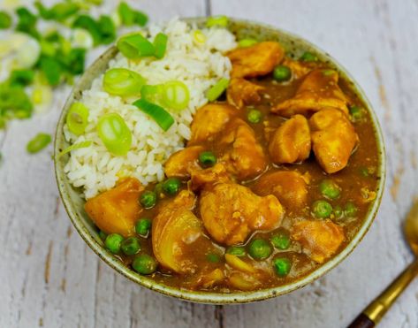 Chinese Curry Recipe, Beef Rendang Recipe, Chinese Fakeaway, Chinese Style Chicken, Instant Pot Dinner Recipes, Curry Chicken Recipes, Chicken Curry, Sweet And Sour, Curry Chicken