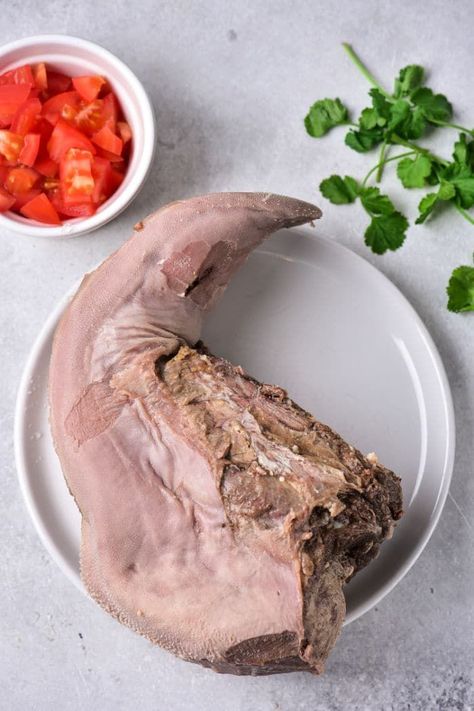 How to cook cow tongue on stove in Dutch Oven or large pot to tender is here. Then slice and make cow tongue tacos or serve over rice. Cow Tongue Tacos, Cow Tongue Recipe, Beef Tongue Recipes, Tongue Recipes, Best Mexican Food Recipes, Tongue Tacos, Cow Tongue, Easy Beef Recipes, Beef Cow