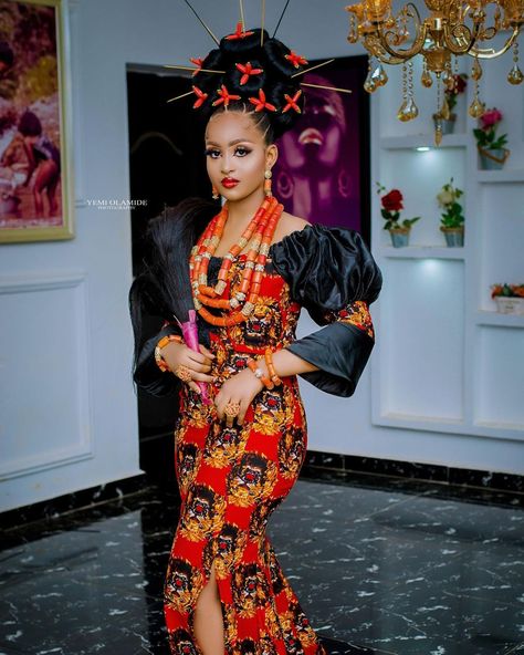 Spice Up Your Trad Day With This Igbo Bridal Beauty Look By Shannys Igbo Styles For Women, Igbo Cultural Attire For Women, Igbo Traditional Attire For Ladies, Igbo Cultural Attire, Igbo Attire, Igbo Bride Traditional Weddings, Igbo Culture, Isi Agu, Traditional Photoshoot