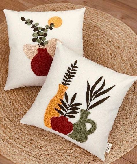 Nidle Punch, 2023 Fashion Trends Casual, Punch Needle Flower, Punch Needle Cushion, Fashion 2023 Fall, Outfits 2023 Fall, 2023 Fall Fashion, Fall 2023 Fashion Trends, Crochet Table Topper