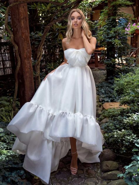 High Low Wedding Dresses, High Low Wedding Dress, Simple White Wedding Dress, High Low Ball Gown, European Wedding Dresses, Simple Bridal Gowns, Modern Bridal Gowns, Sweep Train Wedding Dress, Wedding Dresses High Low