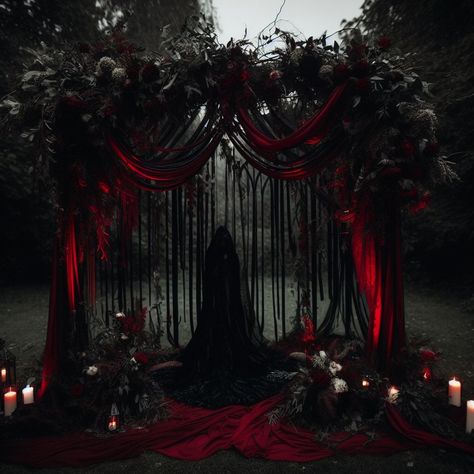 Gothic Wedding Decorations, Dark Romantic Wedding, Gothic Wedding Theme, Vampire Wedding, Wedding Guest Outfit Ideas, Witch Wedding, Dark Wedding Theme, Halloween Themed Wedding, Bridal Party Gowns