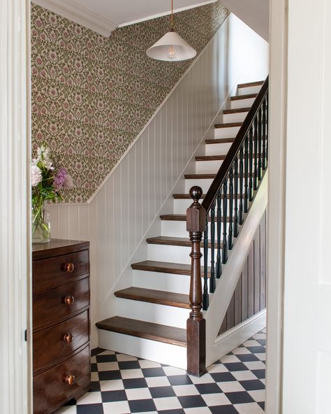 Stairway Walls, Stairwell Ideas, Hanging On By A Thread, Gallery Wall Staircase, Cottage Interior Design, Stair Makeover, Hallway Inspiration, Wainscoting Panels, Hallway Design