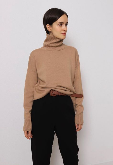 Camel Turtleneck Sweater Outfit, Camel Turtleneck Outfit, Brown Turtleneck Outfit, Turtleneck Sweater Outfit, Canadian Fashion, Knit Sweater Outfit, Turtleneck Outfit, Turtleneck Sweaters, Style Fall