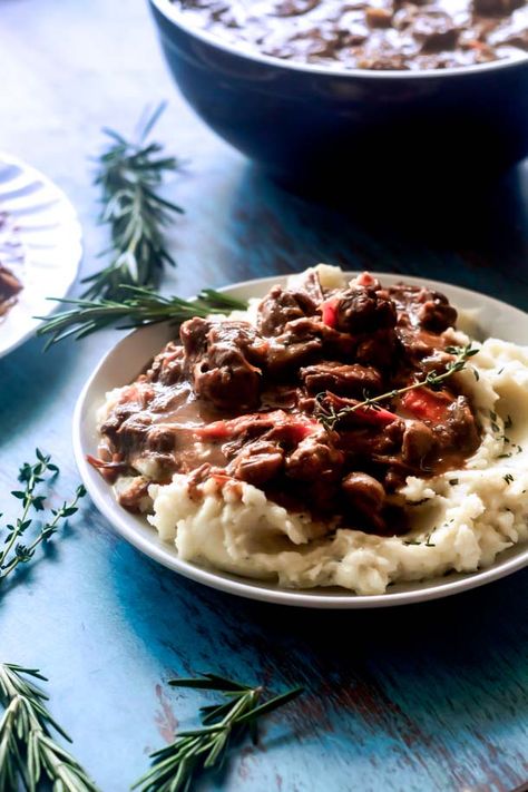 Instant Pot Beef Bourguignon, Parmesan Mashed Potatoes, Potted Beef, Instant Pot Pork, Beef Stew Meat, Beef Stock, Food Saver, Creamy Mashed Potatoes, Pressure Cooking