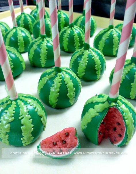 Watermelon Cake Pops, Savory Cakes, Watermelon Birthday Parties, Watermelon Baby, Picnic Theme, Fingerfood Party, Watermelon Cake, Watermelon Party, Watermelon Birthday