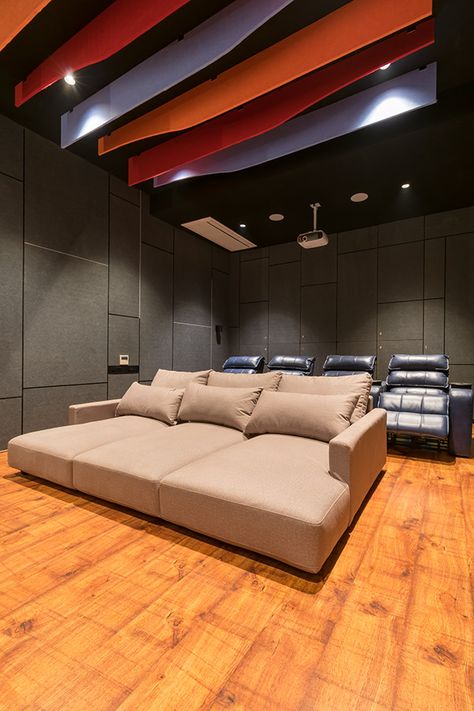 Small Cinema Room Ideas, Home Theatre Design Interiors, Home Theatre Rooms, Small Cinema Room, Multimedia Room, Theatre Rooms, Home Theatre Design, Small Home Theaters, Theatre Ideas