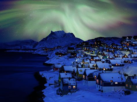 Nuuk Old Town Northern Light Nuuk Greenland, Etretat France, Cold Places, Greenland Travel, Iceland Waterfalls, Book Light, Vacation Inspiration, See The Northern Lights, The Northern Lights