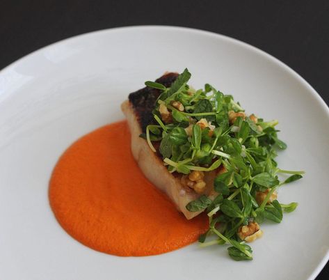 Pan Roasted Salmon, Littleneck Clams, Salmon With Dill, Salmon Grilled, Healthy Eating Plate, Seared Fish, Crispy Fish, Romesco Sauce, Walnut Salad