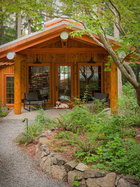 Dabob Bay | Hoedemaker Pfeiffer Hoedemaker Pfeiffer, Barn Dominium, Modern Cottage Homes, Houses On Wheels, Small Barn House, Timber Frame Cabin, Aesthetic Cottage Core, Farm Style House, Eclectic Apartment