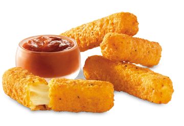 Arby's Mozzarella Sticks Sonic Mozzarella Sticks Recipe, Sonic Mozzarella Sticks, Sonic Fast Food, Cheese Fingers, Mozzarella Sticks Recipe, Mozzarella Cheese Sticks, Sonic Drive In, Buffalo Wild, Buffalo Wild Wings