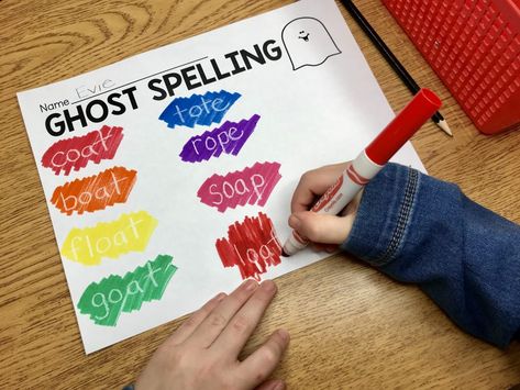 Spelling Word Activities, 1st Grade Spelling, Word Work Stations, 2nd Grade Class, Teaching Spelling, Spelling Practice, Grade Spelling, 2nd Grade Ela, Work Stations