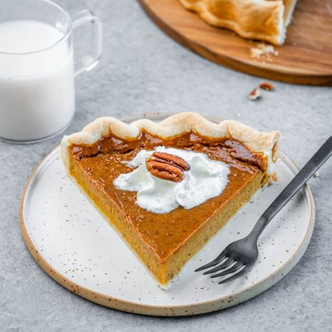 Pumpkin Pie Without Evaporated Milk, Healthy Pumpkin Pie Recipe, Healthy Pumpkin Dessert, Healthy Pumpkin Pie, Healthy Pies, Pumpkin Pie Recipe Easy, Chocolate Bar Recipe, Healthy Pumpkin Pies, Dubai Chocolate