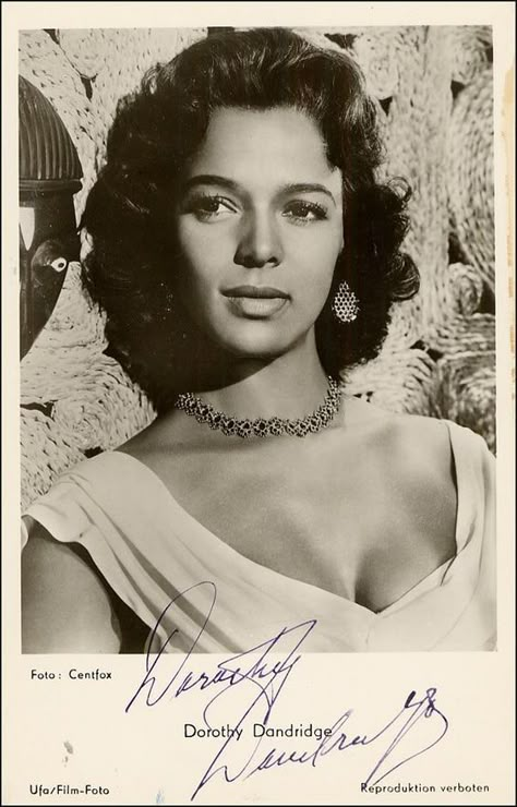 Dorothy Dandridge featured in a rare vintage Japanese magazine. Description from pinterest.com. I searched for this on bing.com/images Old Hollywood Black Women, Masters Photoshoot, Suite Decor, Idda Van Munster, Black Photos, Dorothy Dandridge, Black Glamour, Photoshoot Aesthetic, Black Actresses